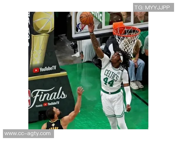 罗威全能表现助力球队胜利4中3斩获6分11板2助攻2盖帽正负值并列最高