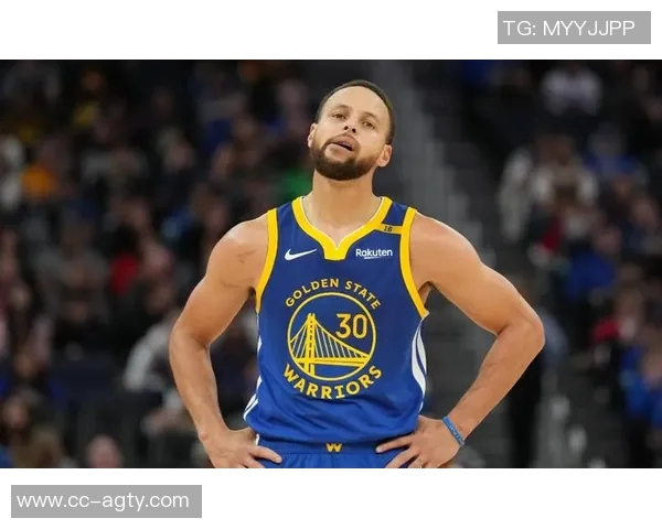 静雨称小佩顿球场嗅觉超群库里可放心养伤恢复状态