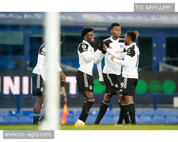 格伊社交媒体庆祝战胜富勒姆后防表现出色成功全取三分